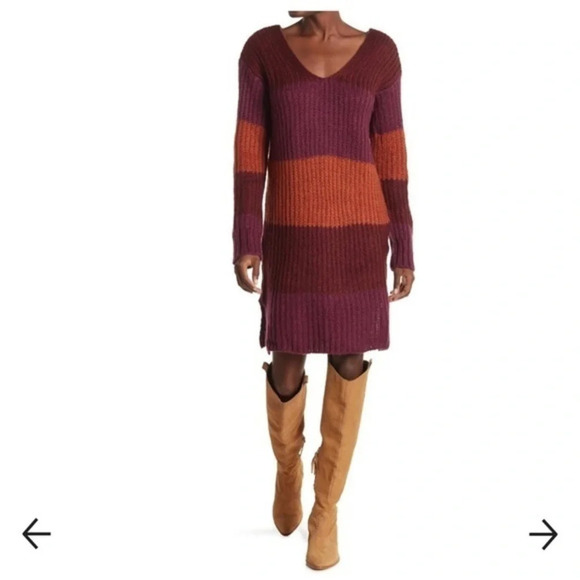 StichDrop Stitchdrop Blocked V-Neck Sweater Dress NWOT - Picture 1 of 7